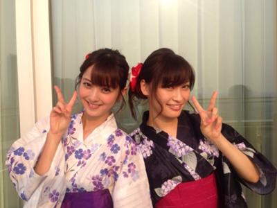 右側の人 着物の合わせが逆だ 14年03月22日の人物2人以上のボケ ボケて Bokete