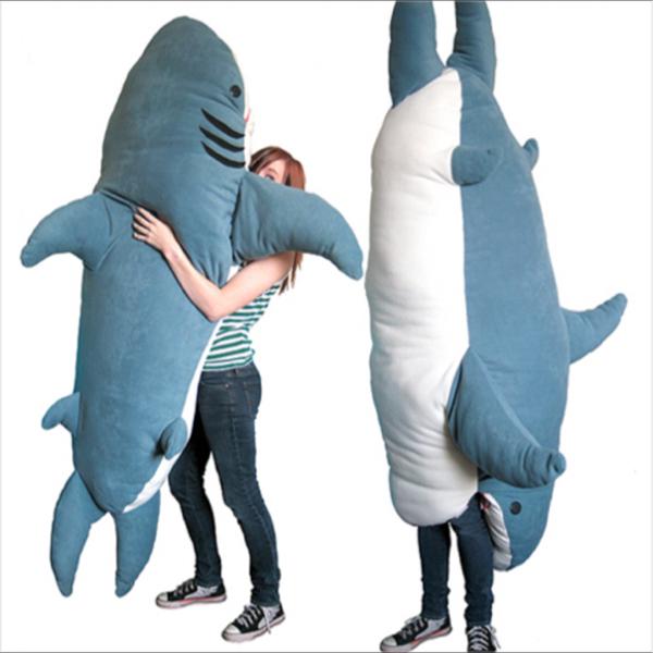 どんな悪夢からもサメるというシャレの効いたグッズだが起きてサメに食われたら悪夢 着ぐるみへのボケ ボケて Bokete