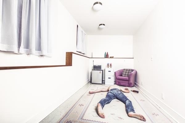 何と一畳しかないリビングを 視神経をいじることで 50畳ものヌーディストビーチに見せることに成功し スリーブへのボケ 55304043 ボケて Bokete