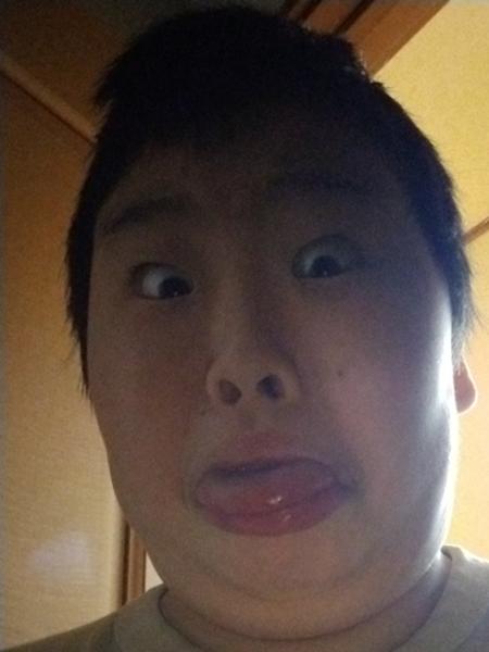 五条悟の顔真似で投稿したら炎上 唇へのボケ ボケて Bokete