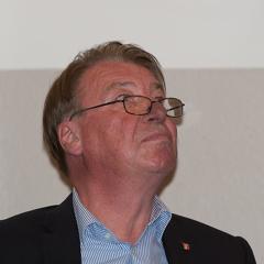 あっち向いてホイあるある 焦って斜め上を向く 高齢者へのボケ ボケて Bokete