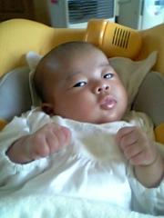 兄の顔見たとたんファイティングポーズ 赤ちゃんへのボケ ボケて Bokete