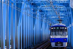 浜の赤いあんちくしょうも逝っとけダイヤには顔面蒼白 京急ブルスカへのボケ ボケて Bokete