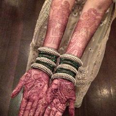 両腕でおっとこぬしなんか触るんじゃなかった 15年09月12日の人物のボケ ボケて Bokete