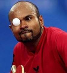 フーセンガムを膨らます瞬間にくしゃみを我慢した結果 15年06月28日の人物のボケ ボケて Bokete