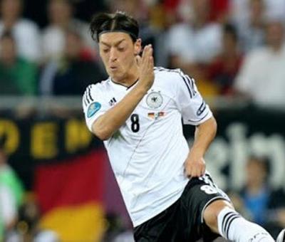 2014年06月27日夜ごろに投稿されたあきんどさんのお題 ボケて(bokete)