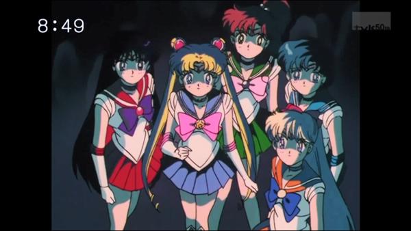 ホント そういうの居ますよね 映画見たくて来てるのに なぜ見ないのか理解不能です Kitさんが また映画館でスマホ見てるヤツいる どうする お仕置き 水かぶせて反省させよう に星を3個つけました ボケて Bokete