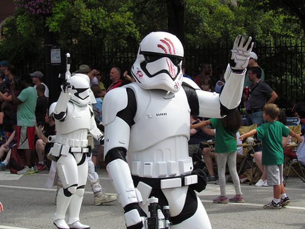 はーい､今から帝国がここいら占領しますからねー 2016年09月18日の人物2人以上のボケ[44813447] ボケて（bokete）