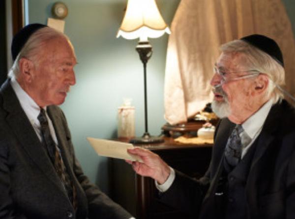 いや〜最近のiPhoneはこんなに薄くなったのかのぉ。 法王へのボケ[55441467] ボケて（bokete）